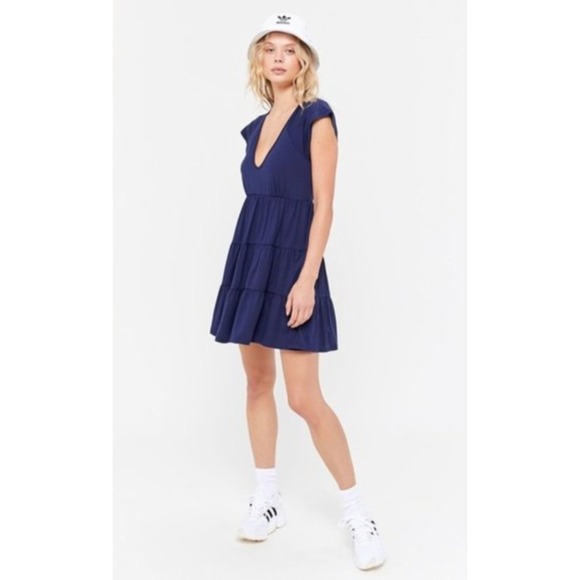Urban Outfitters Julia Tiered Mini Dress Short‎ Sleeves Navy Blue Womens SMALL - Picture 2 of 6